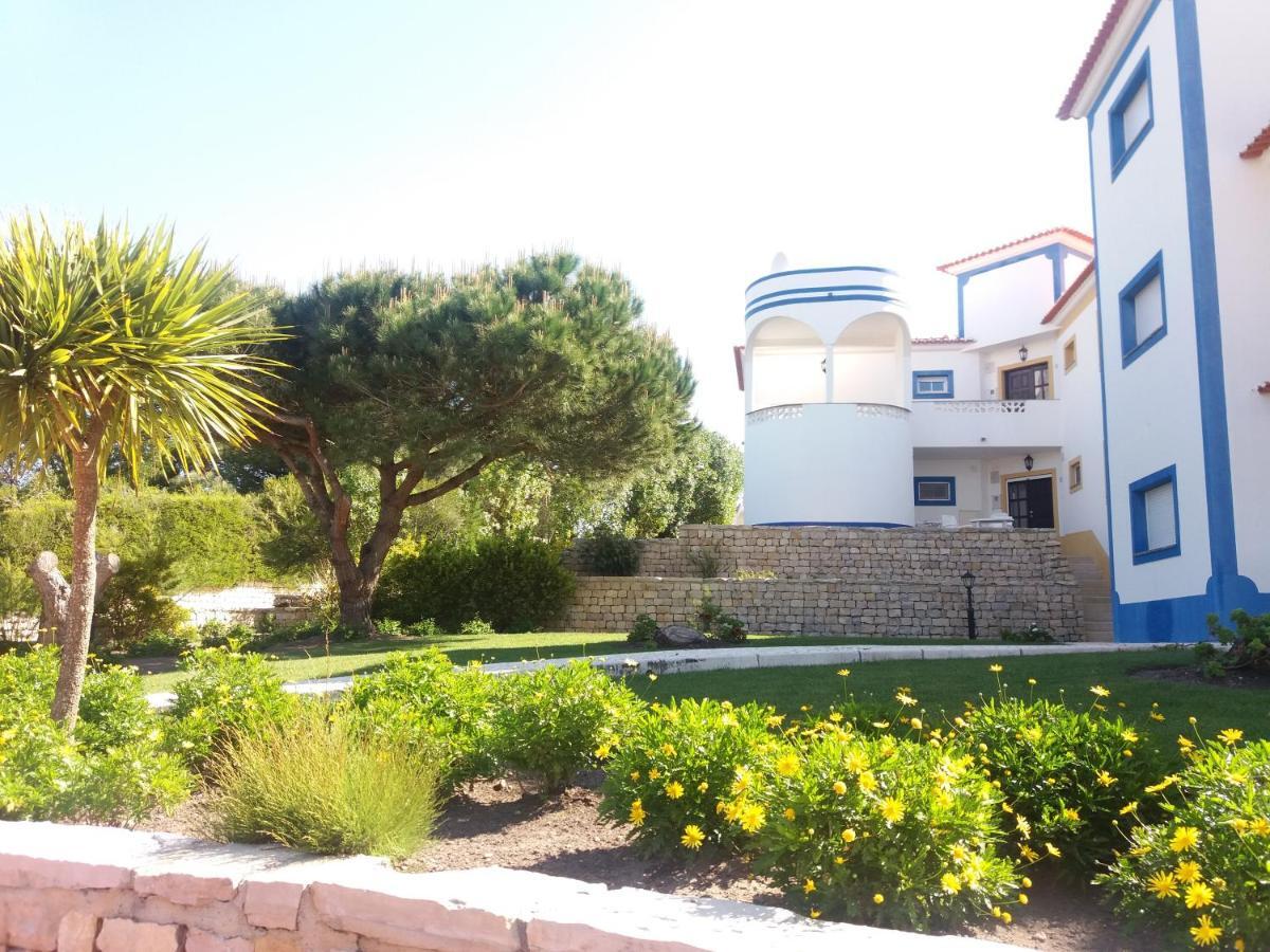 Apartamento Moura - Praia D'El Rey Golf, Surf & Beach Resort Praia del Rei Exteriör bild